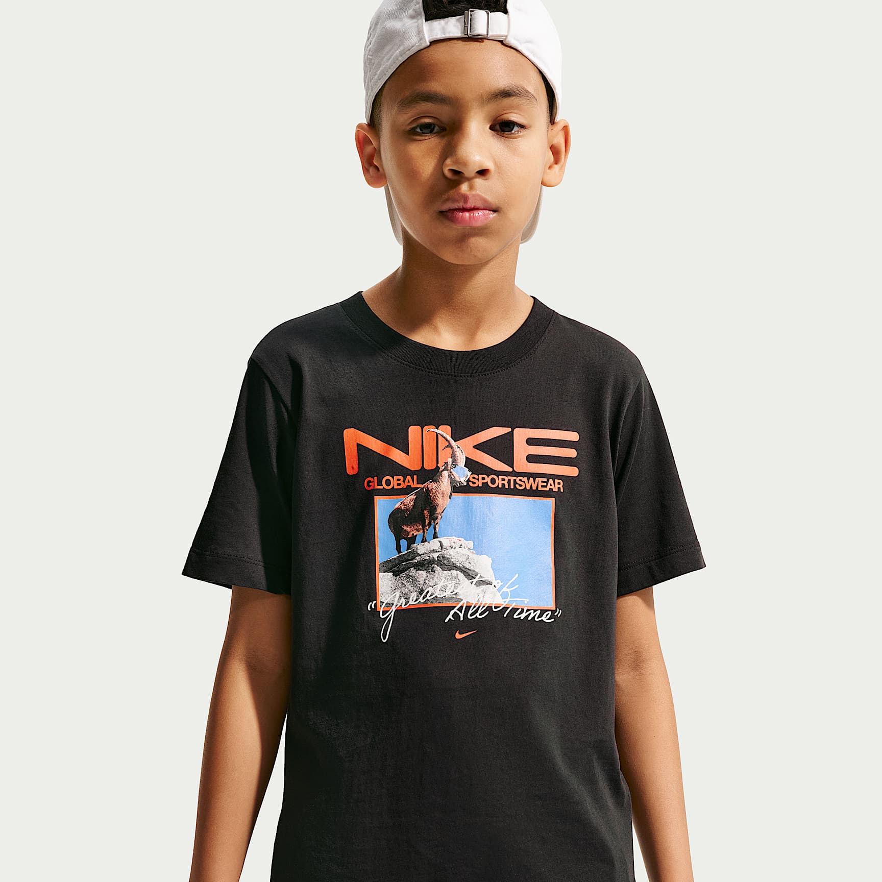 Nike Sportswear Big Kids' T-Shirt. Nike.com
